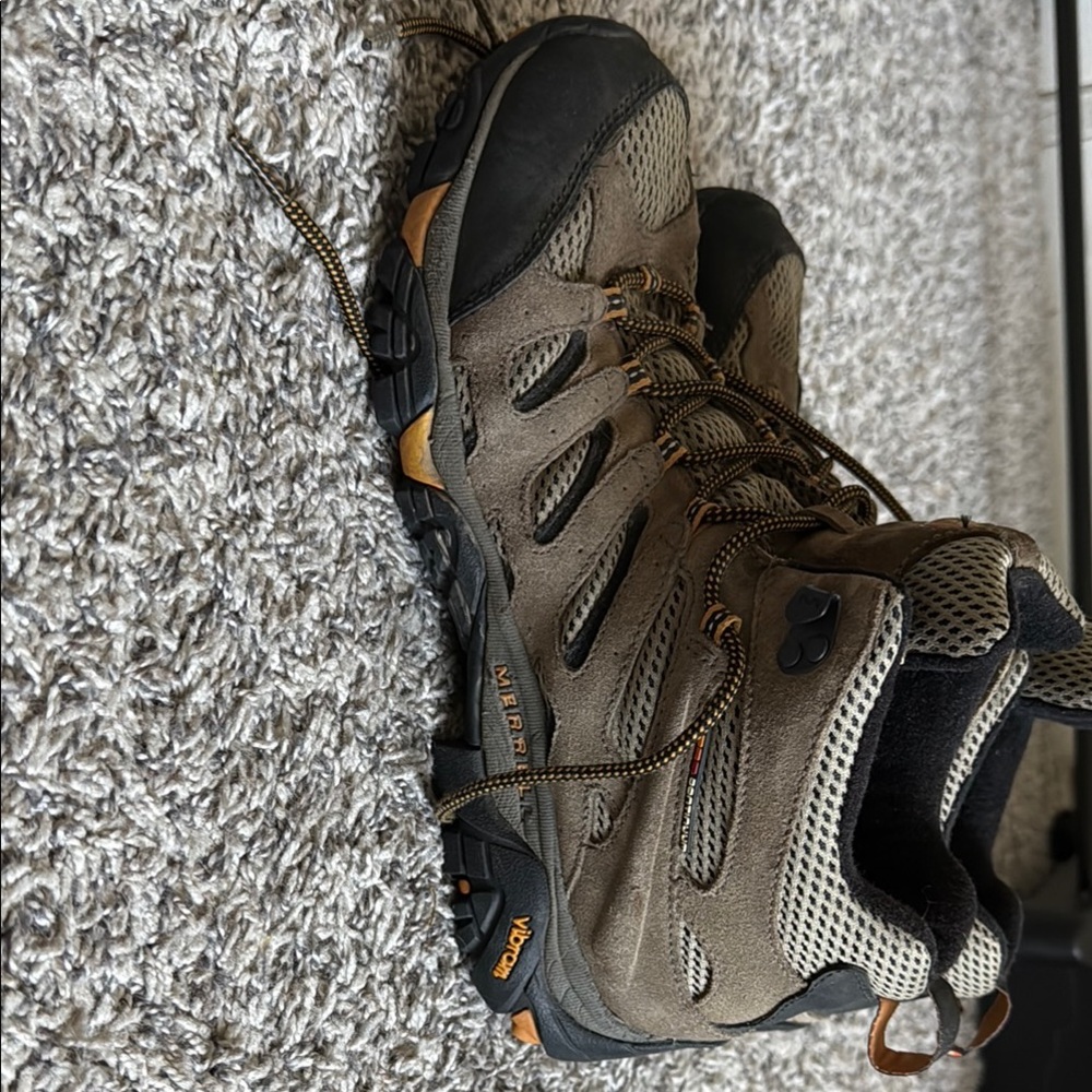 Merrell Men's Brown Hiking Shoes - Picture 3 of 7